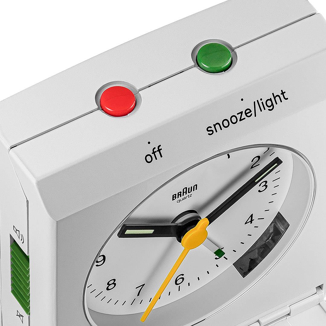 BC05 Braun travel analogue alarm clock- white – Braun Clocks