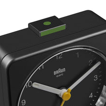 BC03 Braun classic analogue alarm clock - black – Braun