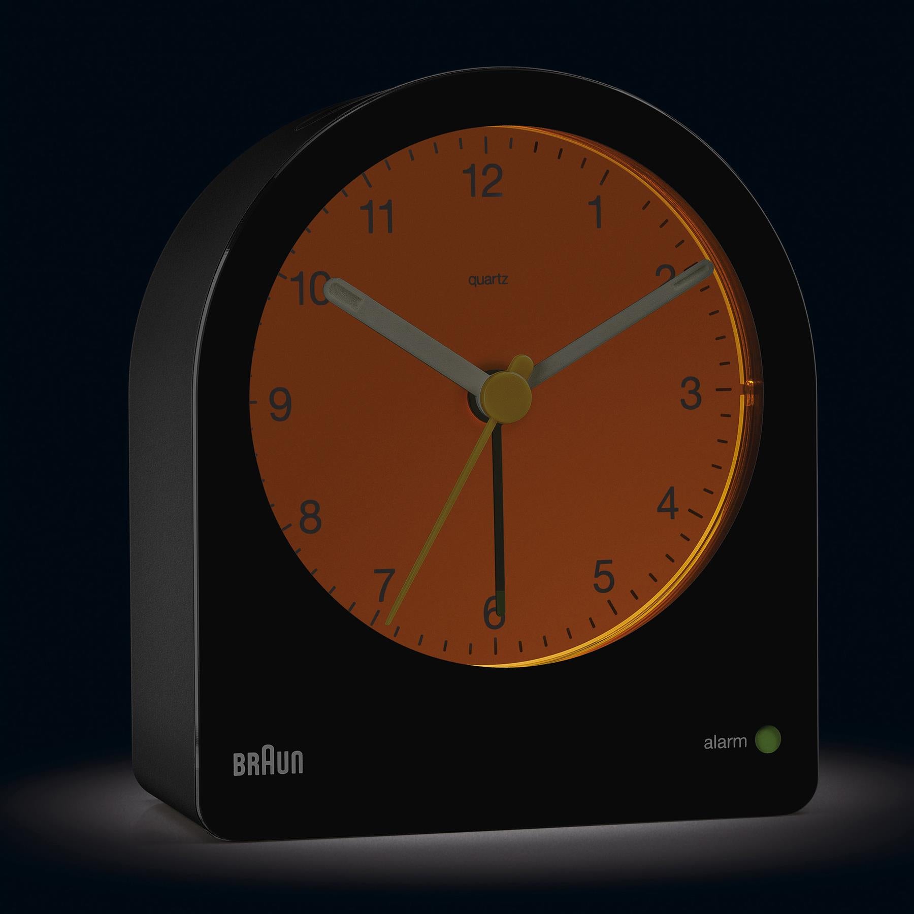 BC22 Braun classic analogue alarm clock - black – US - Braun
