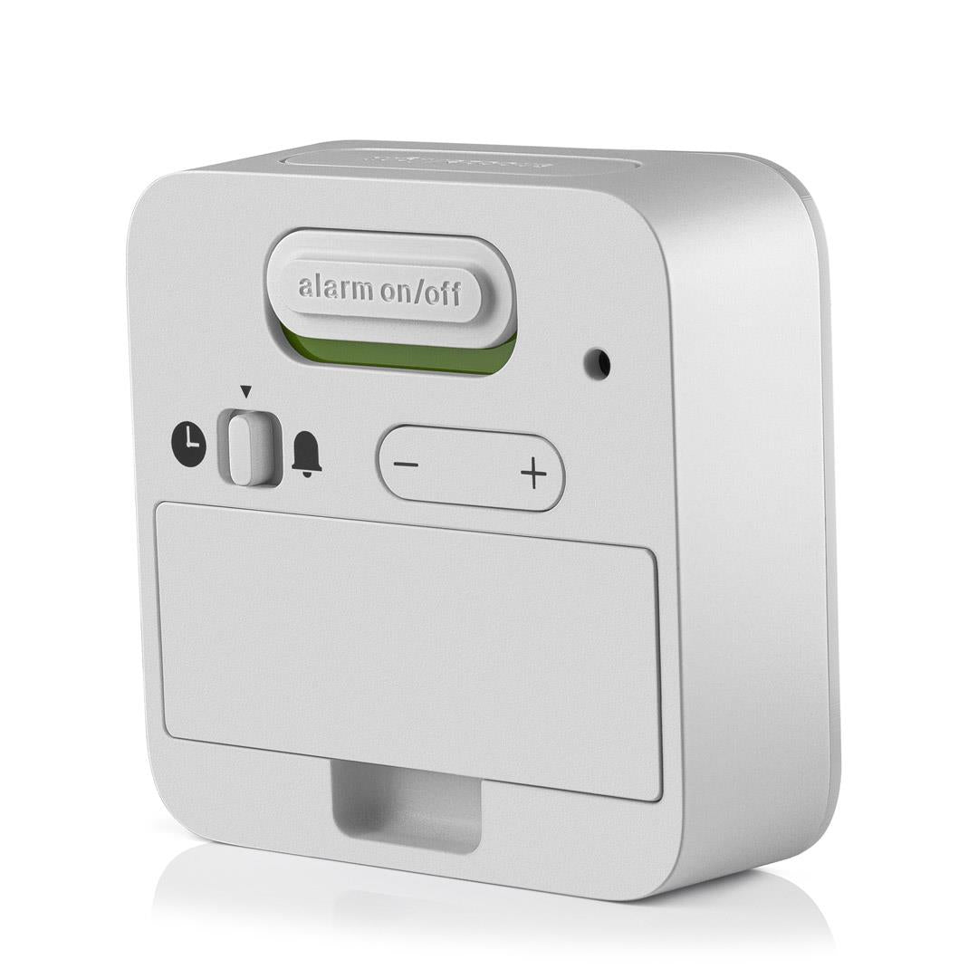 BC08 Braun digital travel alarm clock - white – US - Braun Clocks