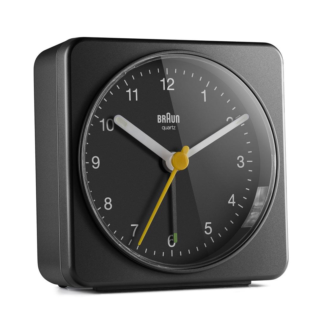 braun 置き時計　ヴィンテージ BC03 Braun classic analogue alarm clock - black – Braun
